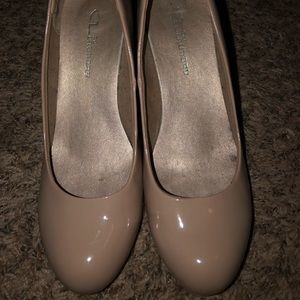 CL by Chinese Laundry Nilah Platform Nude Pumps